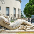 A vandalised nude sculpture at the Palais de Tokyo